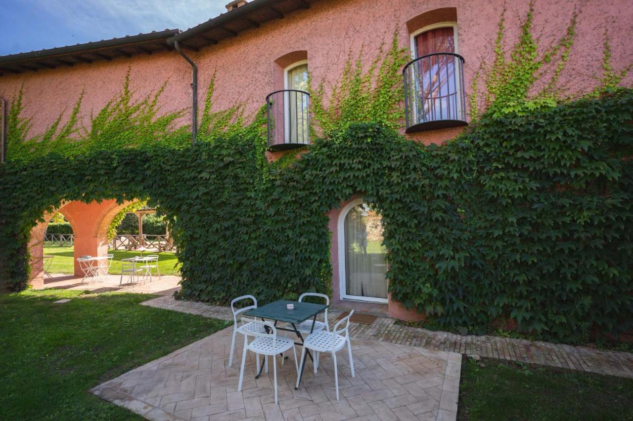 Le Versegge Resort Braccagni Exterior foto